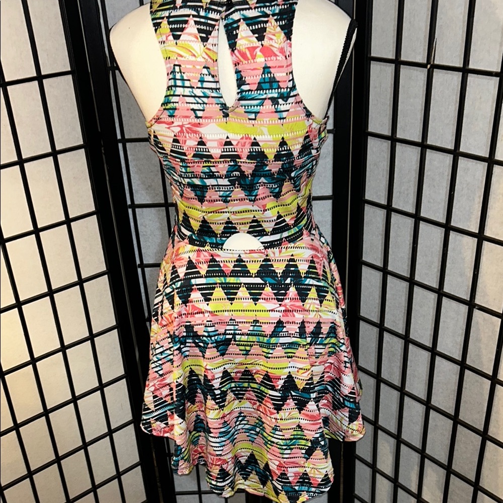 🦋Material Girl Multicolor Geometric High Low Dress - Picture 13 of 15